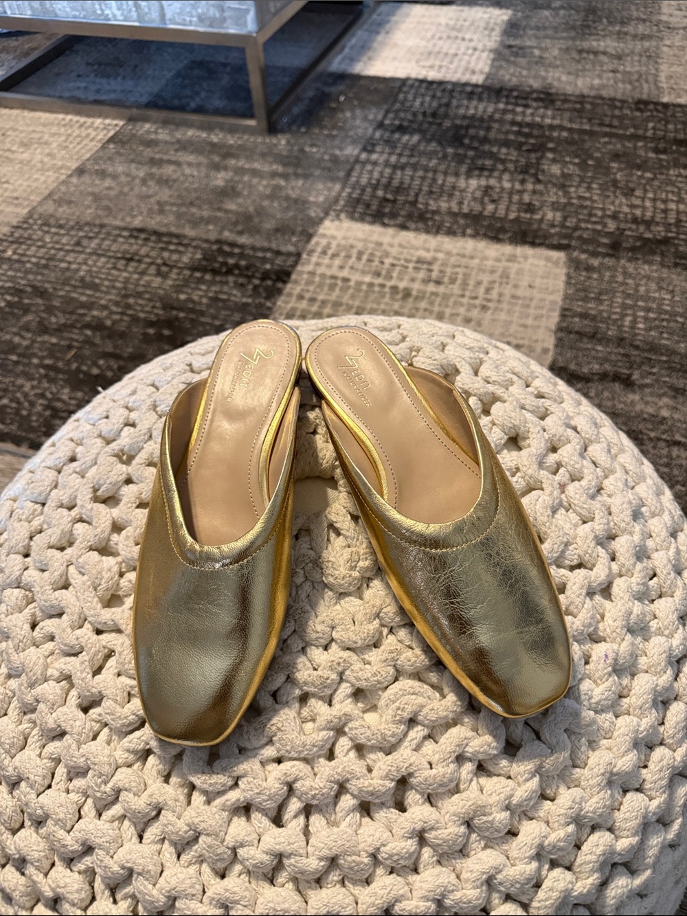Naturalizer Metallic Gold Leather Slip-On Mules. NWOB